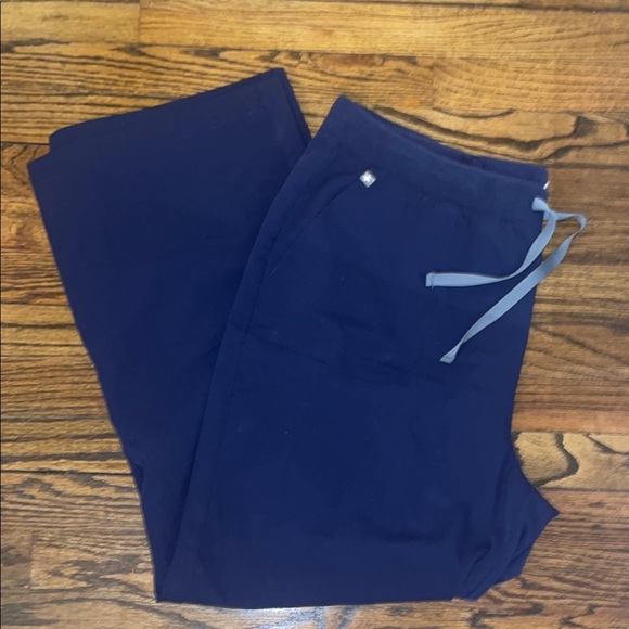 Figs - Picture 2 of 6